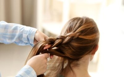 Trenzas para bodas: Ideas elegantes y románticas para lucir en tu gran día